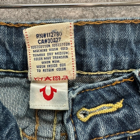 True Religion Bobby Jeans Womens Size 30 Blue Denim Bootcut Lowrise Medium Wash - Picture 12 of 16